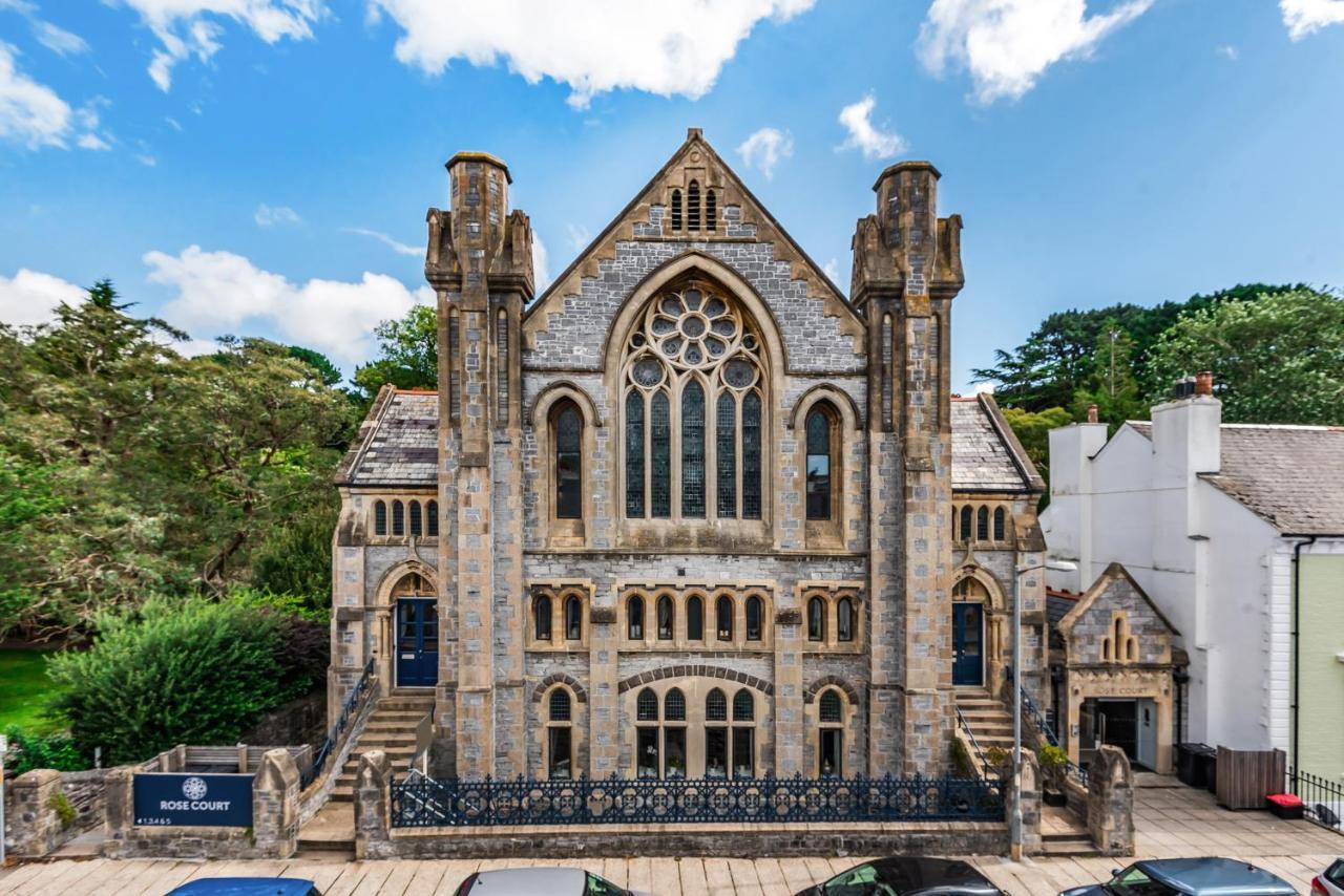 6 Rose Chapel Penthouse Truro Exterior photo